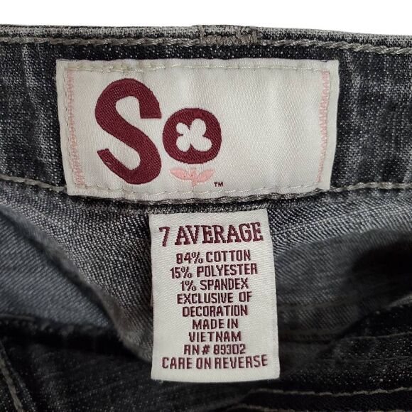 So Juniors 7 Black Wash Skinny Jeans - Picture 9 of 13